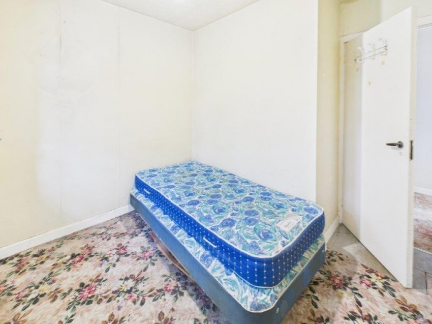 Images for Slough, Berkshire EAID:2640919782 BID:SLO