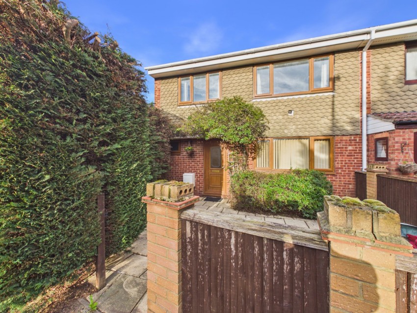 Images for Colnbrook, Berkshire EAID:2640919782 BID:LAN