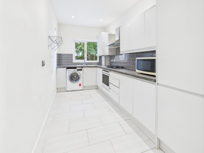 Images for Slough, Berkshire EAID:2640919782 BID:SLO