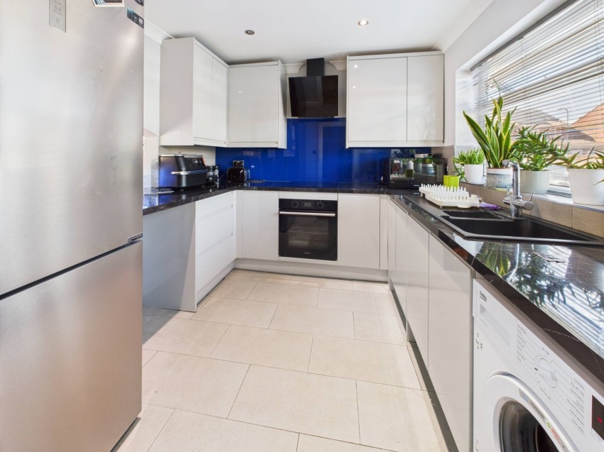 Images for Slough, Berkshire EAID:2640919782 BID:SLO