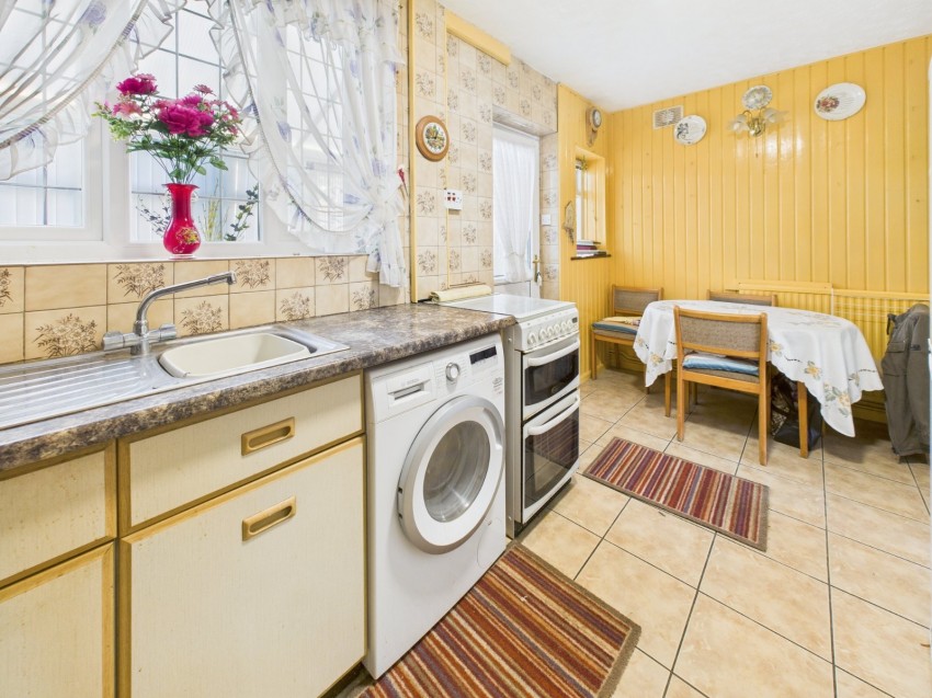 Images for Langley, Berkshire EAID:2640919782 BID:LAN