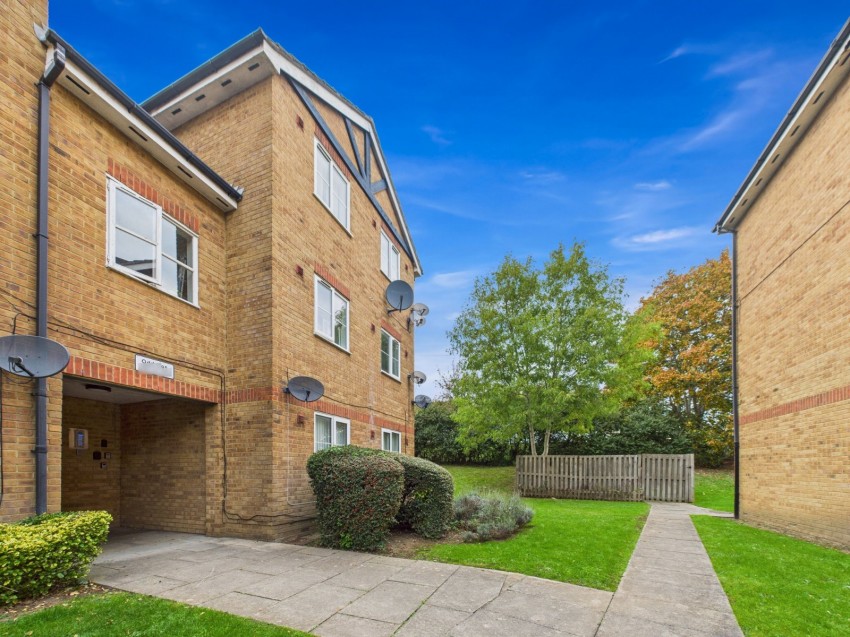 Images for Langley, Berkshire EAID:2640919782 BID:LAN