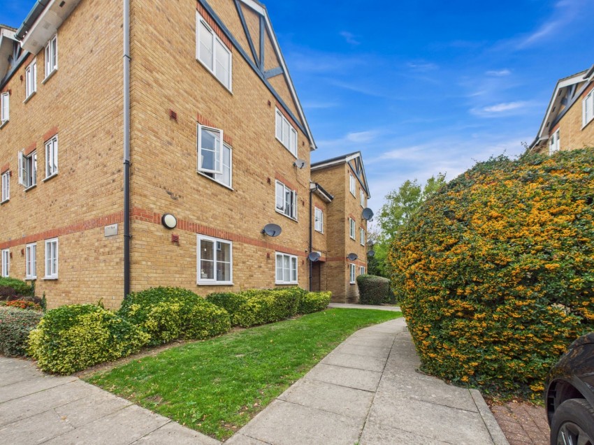 Images for Langley, Berkshire EAID:2640919782 BID:LAN