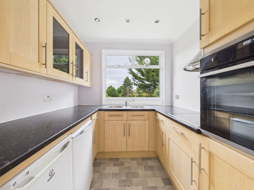 Images for Iver Heath, Buckinghamshire EAID:2640919782 BID:LAN