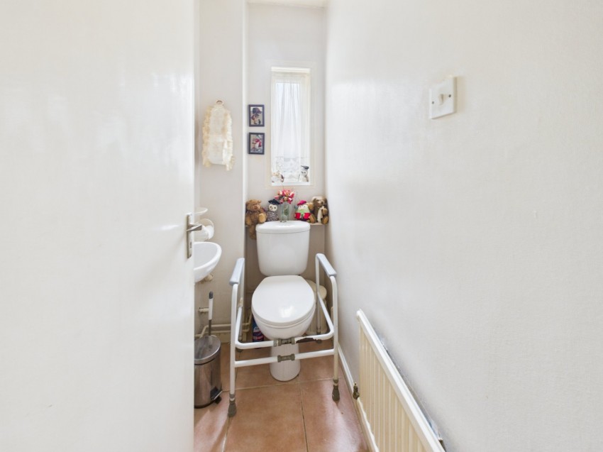 Images for Colnbrook, Berkshire EAID:2640919782 BID:LAN