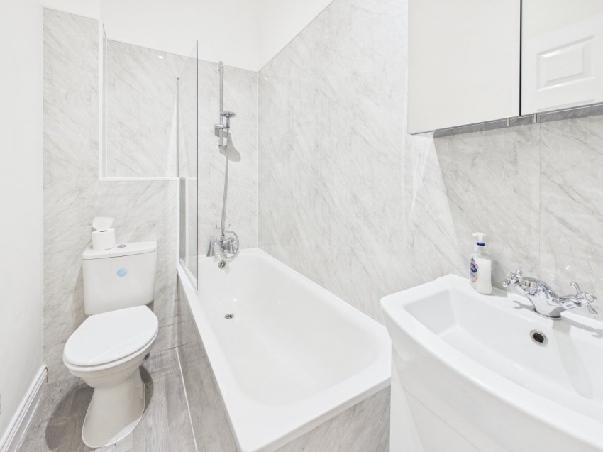Images for Slough, Berkshire EAID:2640919782 BID:SLO