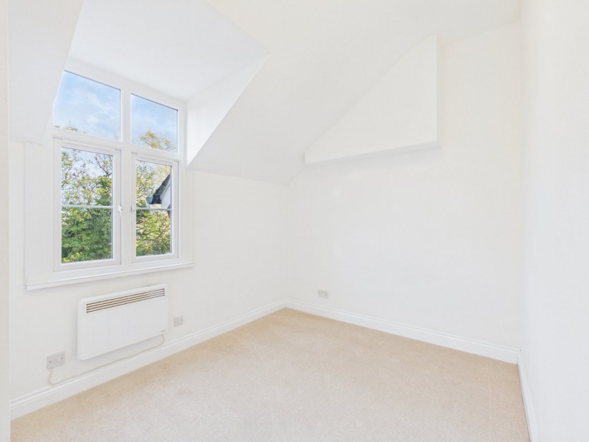 Images for Slough, Berkshire EAID:2640919782 BID:SLO