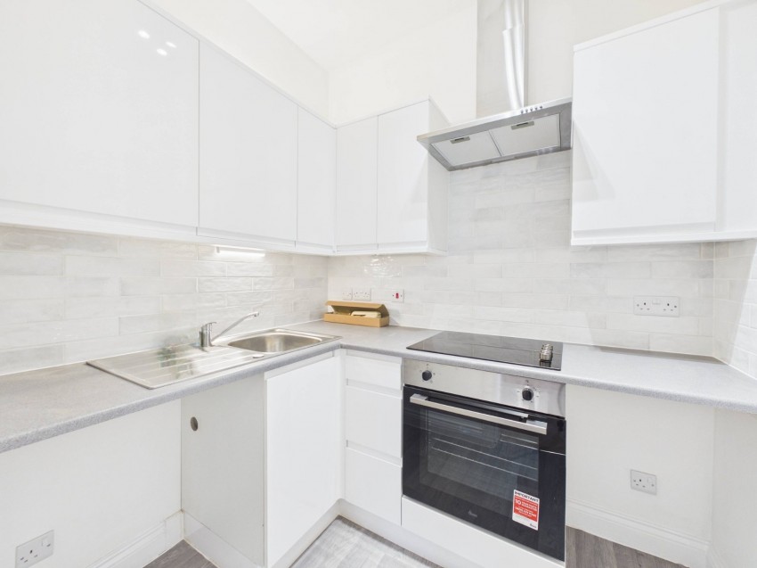 Images for Slough, Berkshire EAID:2640919782 BID:SLO