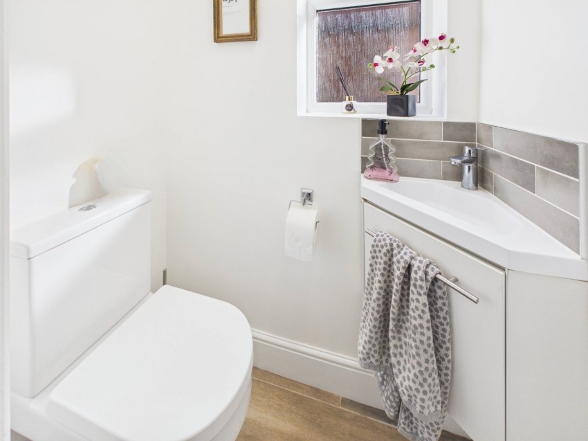 Images for Slough, Berkshire EAID:2640919782 BID:SLO