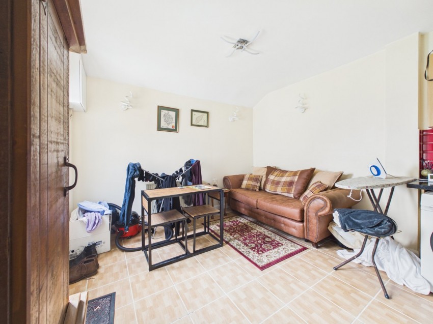 Images for Iver, Buckinghamshire EAID:2640919782 BID:LAN