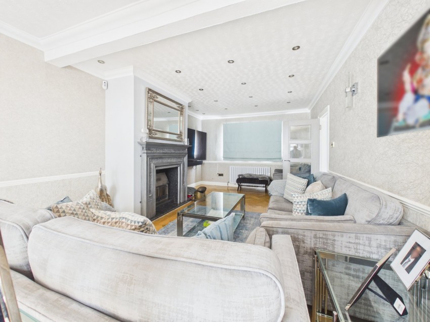 Images for Iver, Buckinghamshire EAID:2640919782 BID:LAN