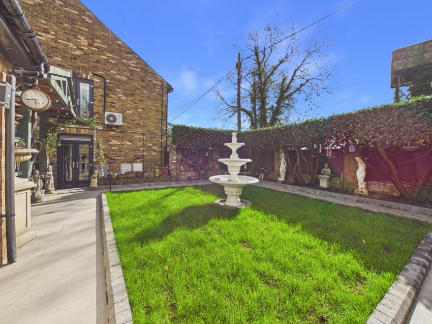 Images for Iver, Buckinghamshire EAID:2640919782 BID:LAN