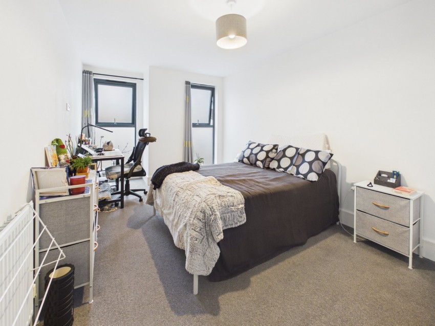 Images for Slough, Berkshire EAID:2640919782 BID:SLO