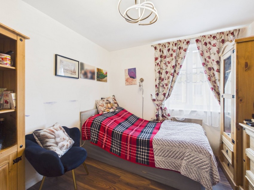 Images for Slough, Berkshire EAID:2640919782 BID:SLO