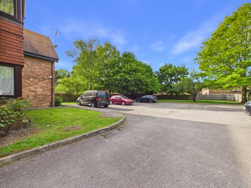 Images for Colnbrook, Berkshire EAID:2640919782 BID:LAN