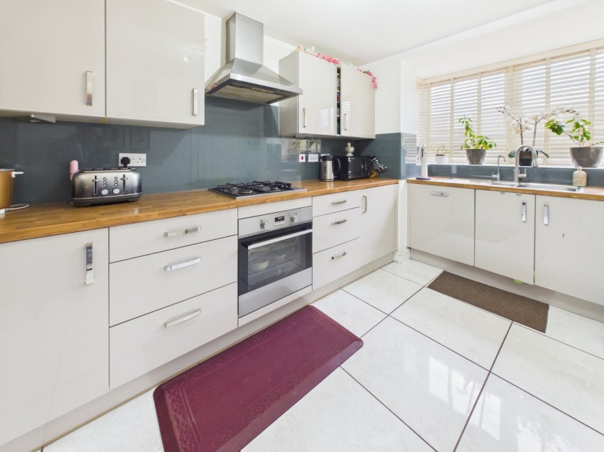 Images for Langley, Berkshire EAID:2640919782 BID:LAN