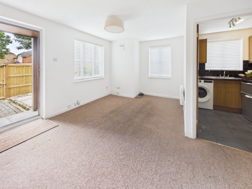 Images for Colnbrook, Berkshire EAID:2640919782 BID:LAN