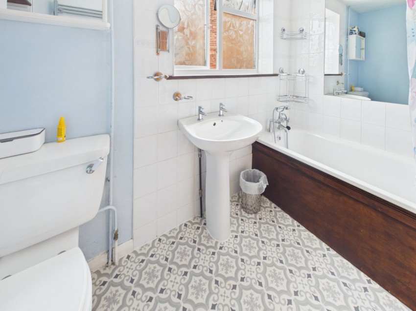 Images for Iver, Buckinghamshire EAID:2640919782 BID:LAN