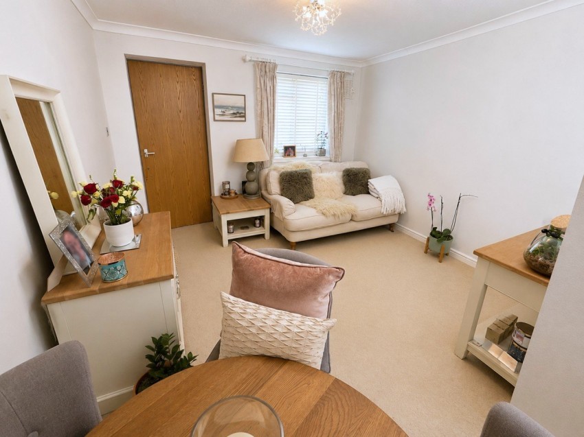 Images for Colnbrook, Berkshire EAID:2640919782 BID:LAN