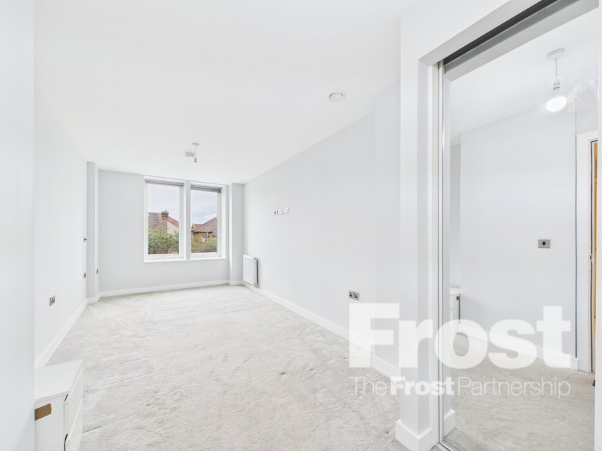 Images for Southall EAID:2640919782 BID:SLL