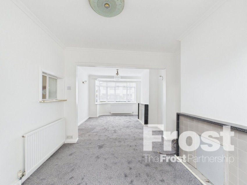 Images for Slough, Berkshire EAID:2640919782 BID:SLL