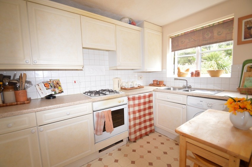 Images for Cippenham, Berkshire EAID:2640919782 BID:SLL