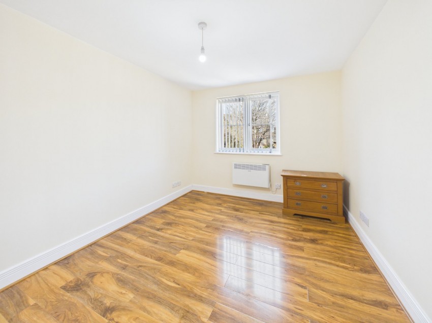 Images for Hencroft Street North, Slough, Berkshire EAID:2640919782 BID:SLL