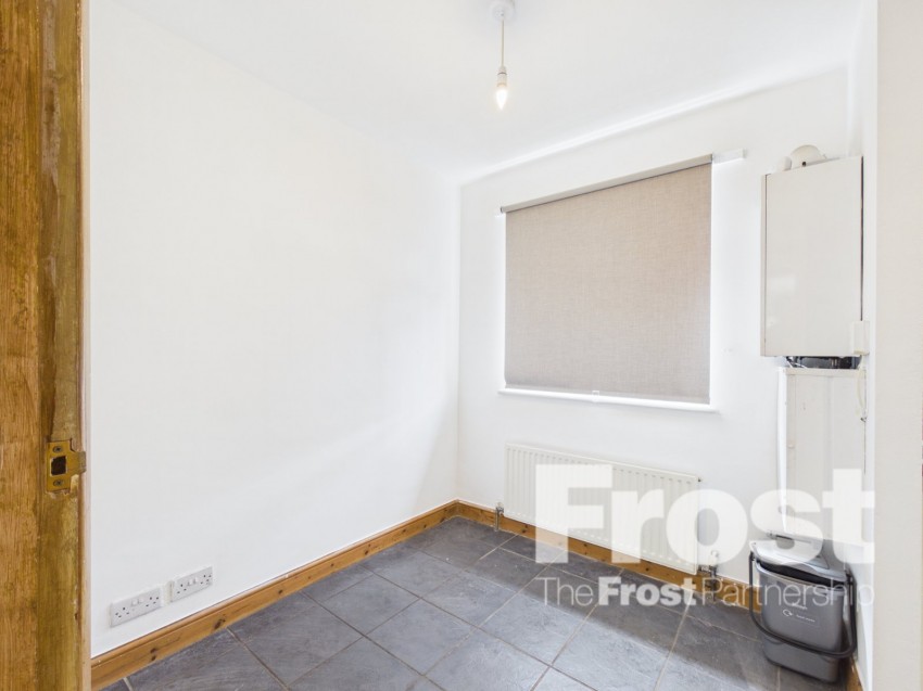 Images for Slough, Berkshire EAID:2640919782 BID:SLL