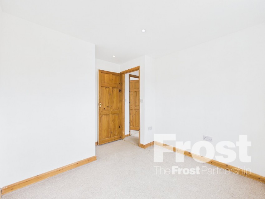 Images for Slough, Berkshire EAID:2640919782 BID:SLL