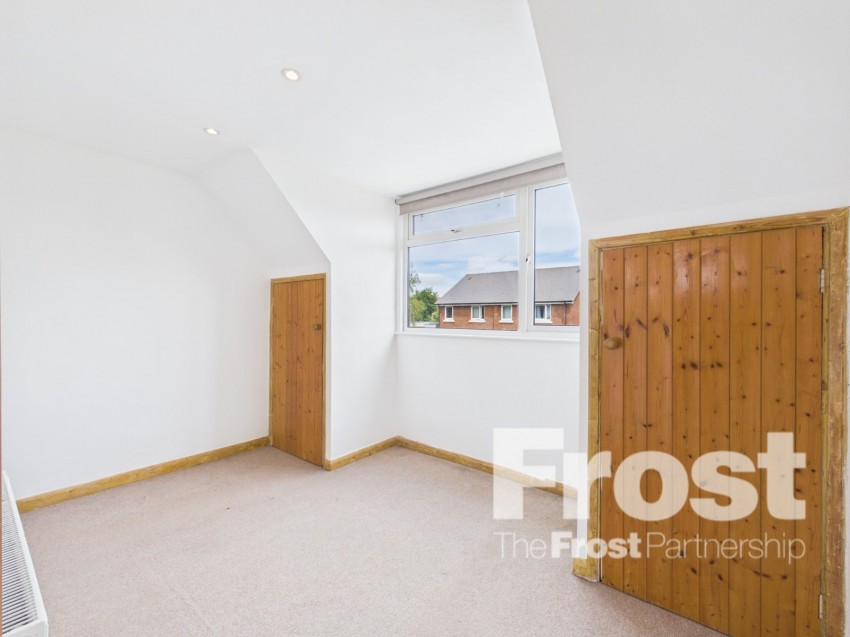 Images for Slough, Berkshire EAID:2640919782 BID:SLL
