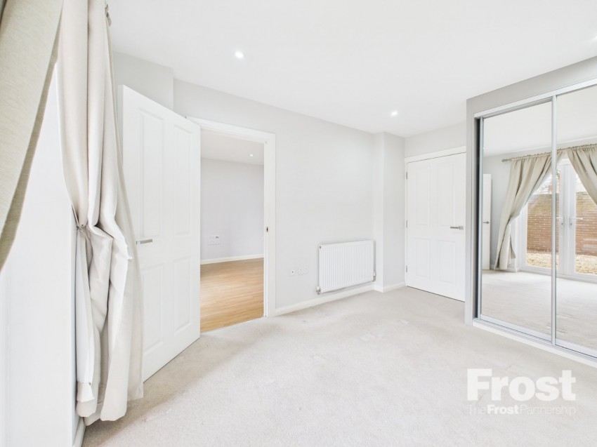 Images for Slough, Berkshire EAID:2640919782 BID:SLL