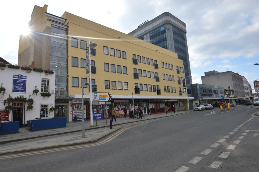Images for High Street, Slough EAID:2640919782 BID:SLL