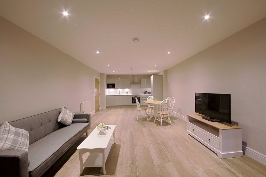 Images for Petersfield Avenue, Slough, Berkshire EAID:2640919782 BID:SLL