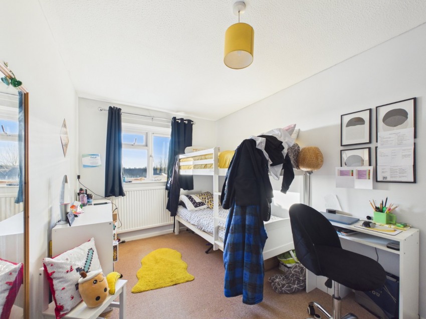 Images for Slough, Berkshire EAID:2640919782 BID:SLL