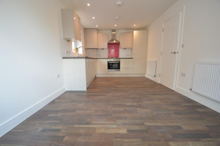 Images for Slough, Berkshire EAID:2640919782 BID:SLL