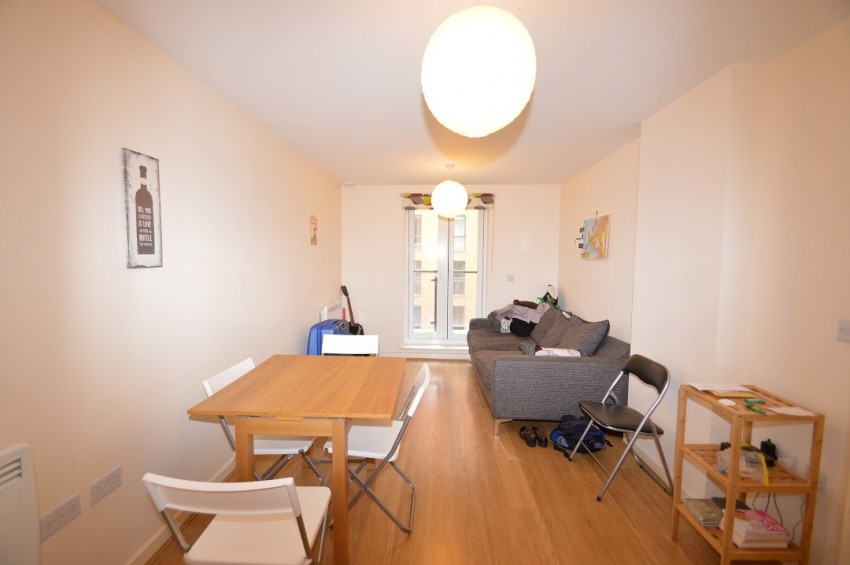Images for Gray's Place, Slough, Berkshire EAID:2640919782 BID:SLL