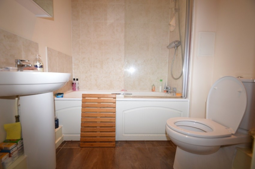 Images for Gray's Place, Slough, Berkshire EAID:2640919782 BID:SLL