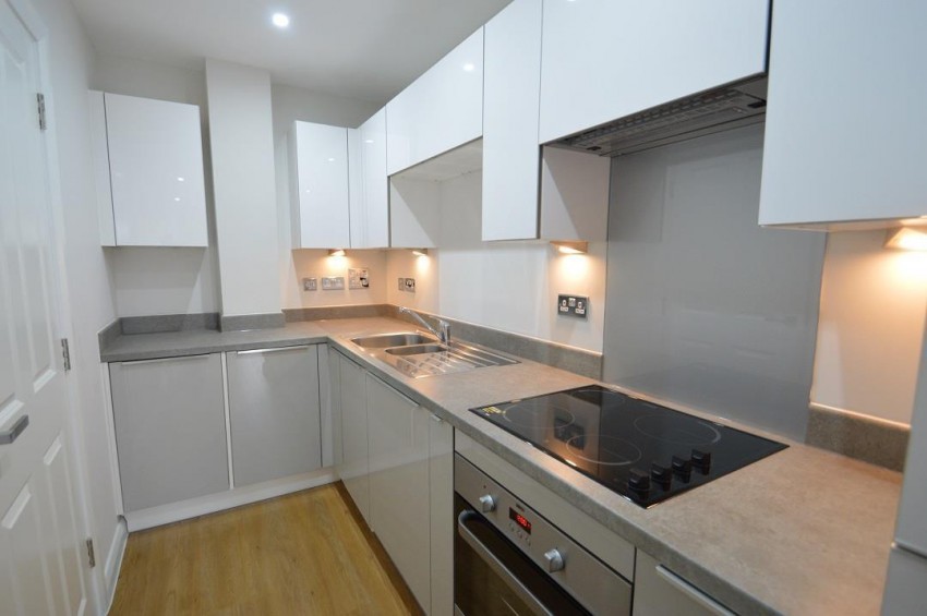 Images for Chalvey Road East, Slough, Berkshire EAID:2640919782 BID:SLL