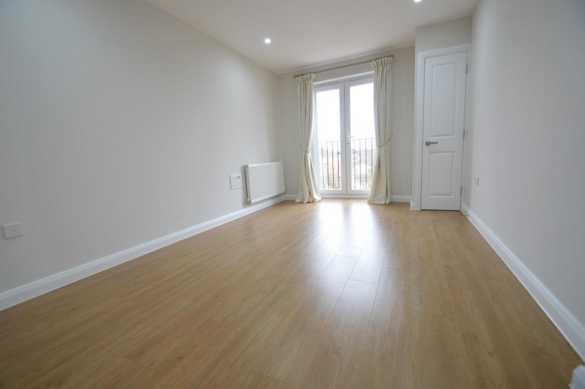 Images for Chalvey Road East, Slough, Berkshire EAID:2640919782 BID:SLL