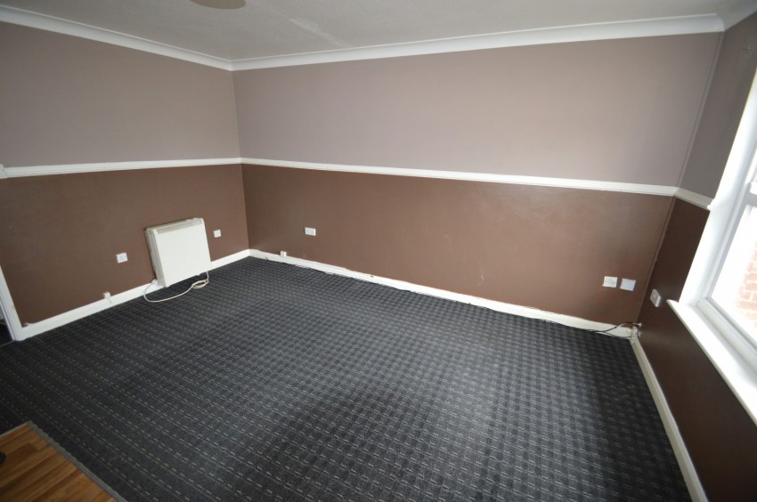 Images for Slough, Berkshire EAID:2640919782 BID:SLL