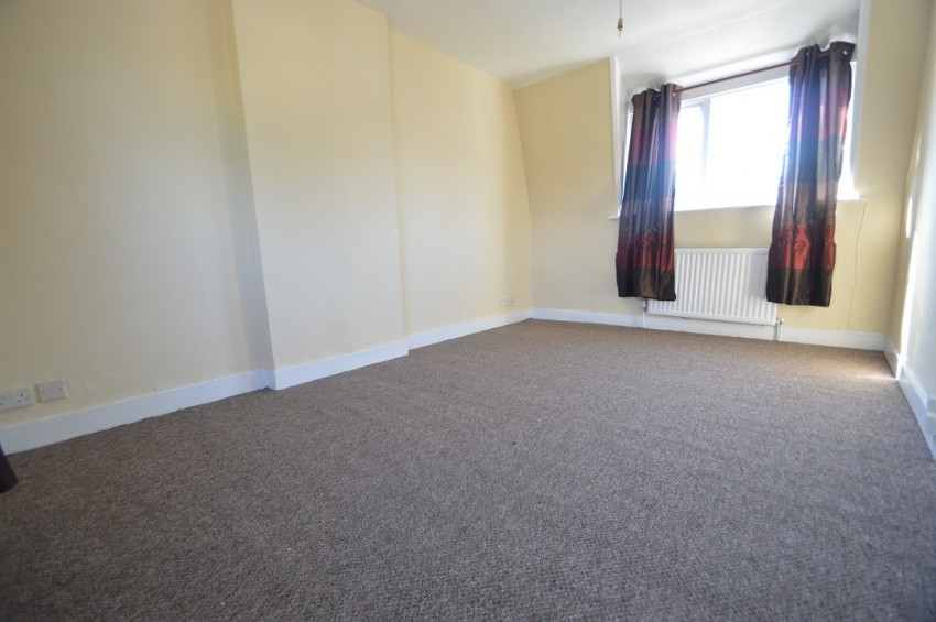 Images for Slough, Berkshire EAID:2640919782 BID:SLL