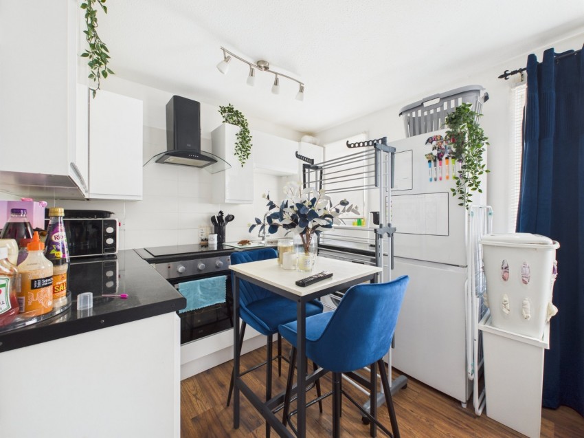 Images for Slough, Berkshire EAID:2640919782 BID:SLL