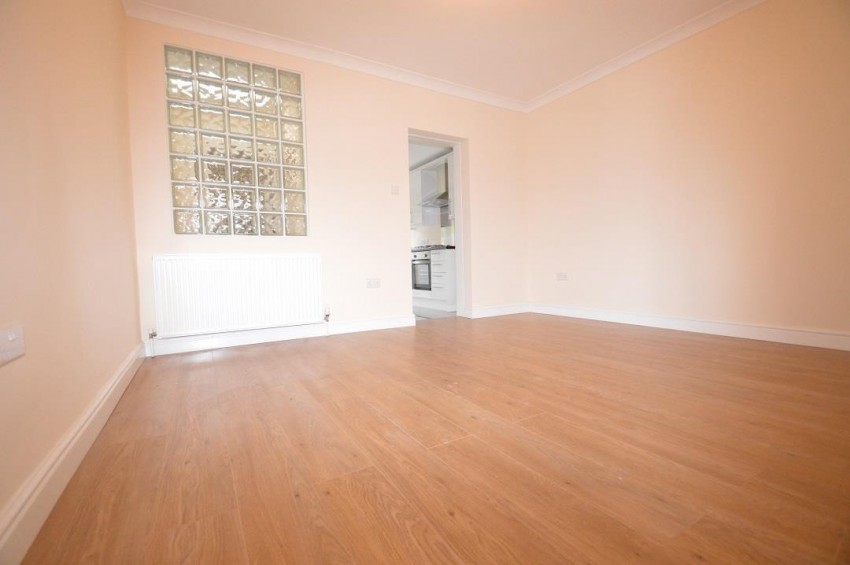 Images for Slough, Berkshire EAID:2640919782 BID:SLL