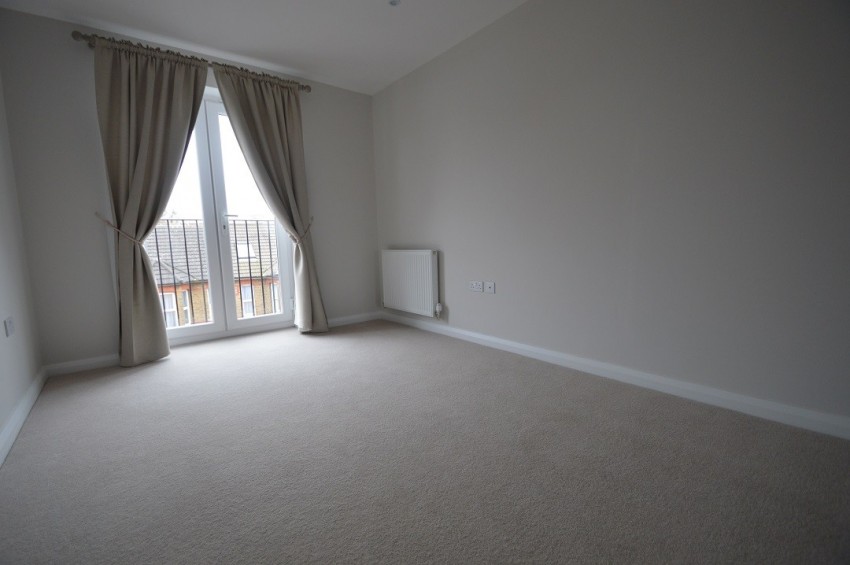 Images for Chalvey Road East, Slough, Berkshire EAID:2640919782 BID:SLL