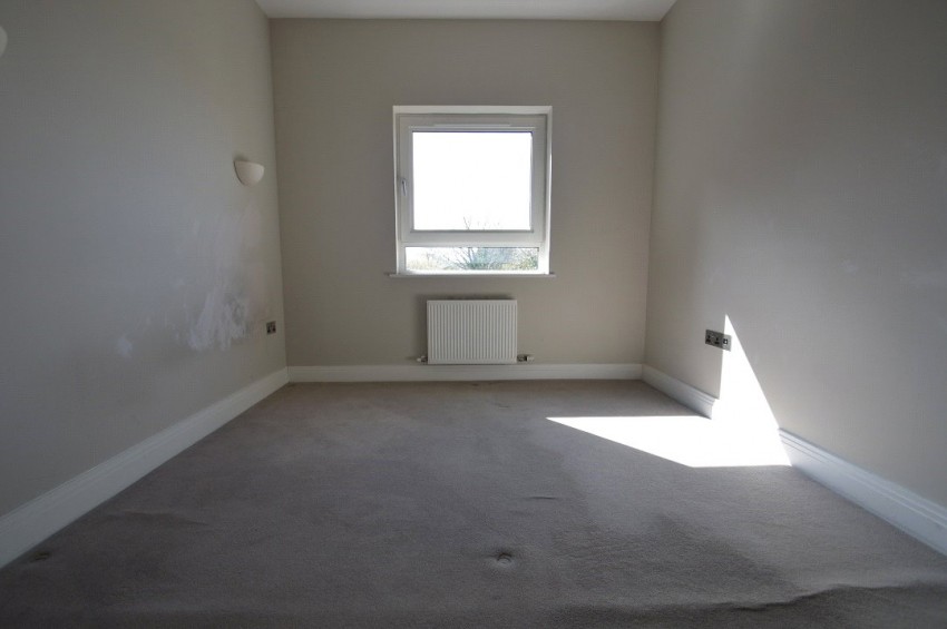 Images for Slough, Berkshire EAID:2640919782 BID:SLL