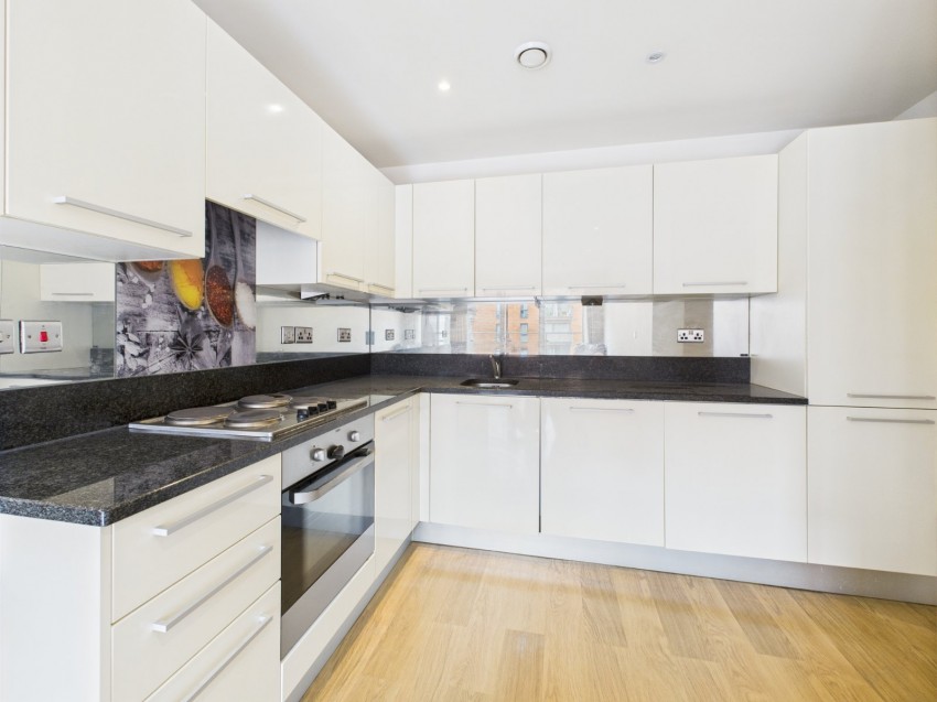 Images for Railway Terrace, Slough, Berkshire EAID:2640919782 BID:SLL