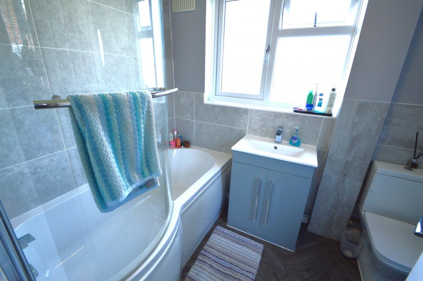 Images for Slough EAID:2640919782 BID:SLL