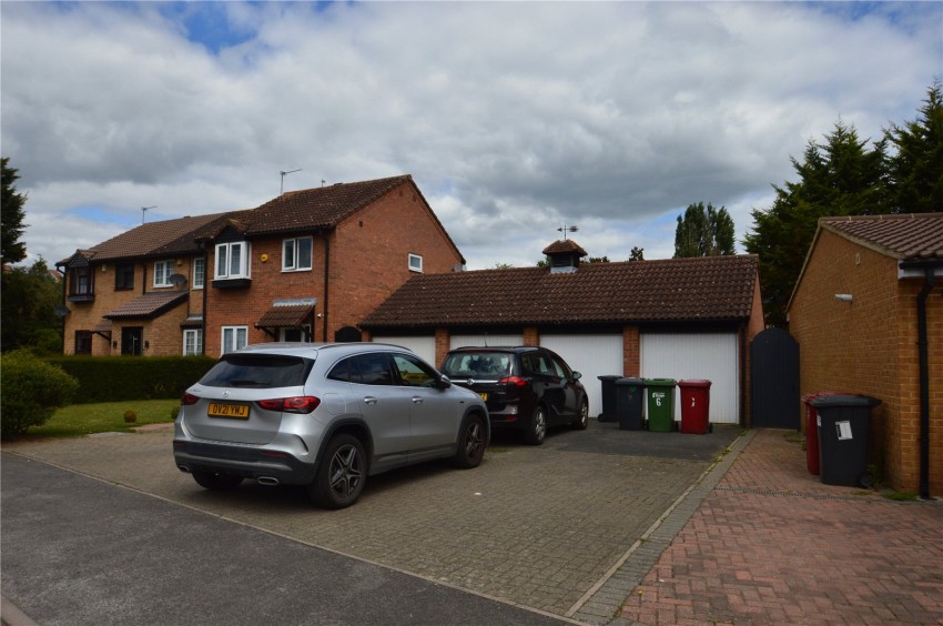 Images for Slough EAID:2640919782 BID:SLL