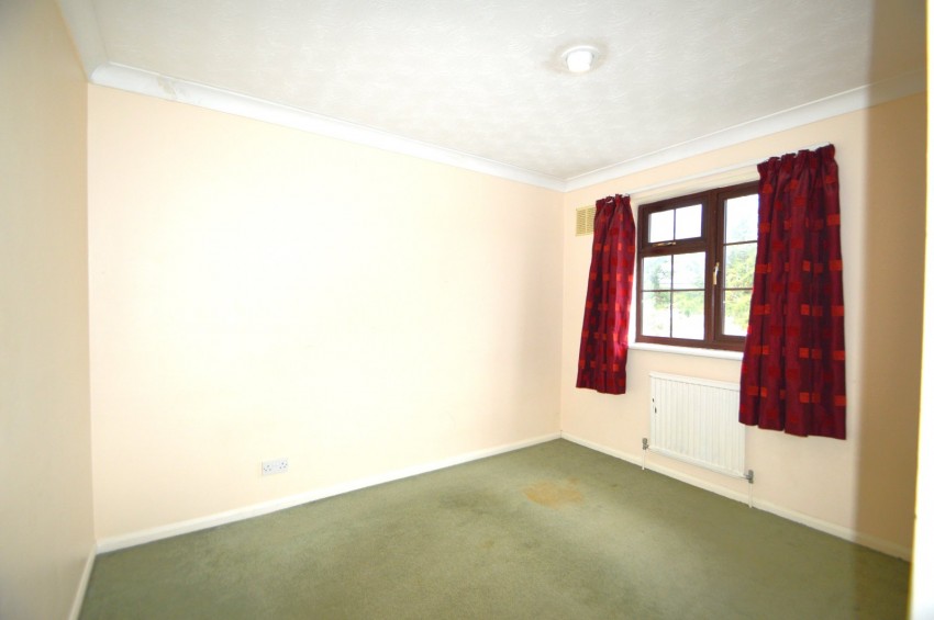 Images for Slough EAID:2640919782 BID:SLL