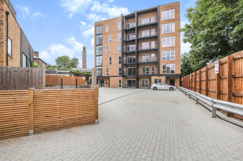 Images for Kew Bridge Road, Brentford EAID:2640919782 BID:SLL